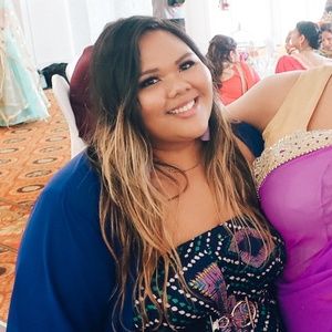 Meet your Posher, Sarah herrera